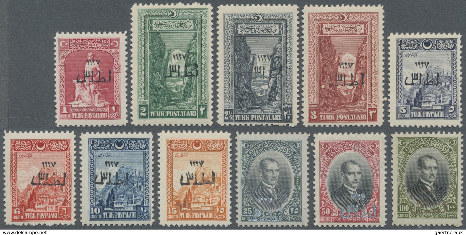 ** Türkei: 1927, 1. Smyrna Ausstellung, Komplett Postfrischer Satz Von 11 Werten, Einige Werte Gummi Mi - Lettres & Documents