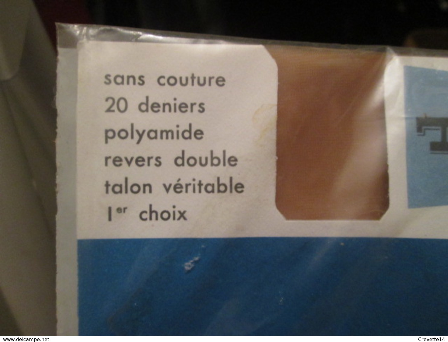 Paire De Bas VINTAGE Neufs Jamais Portés MARQUE TRAYAS Taille 3 39/40 , 20 Deniers , Polyamide , Couleur Chair - Bas