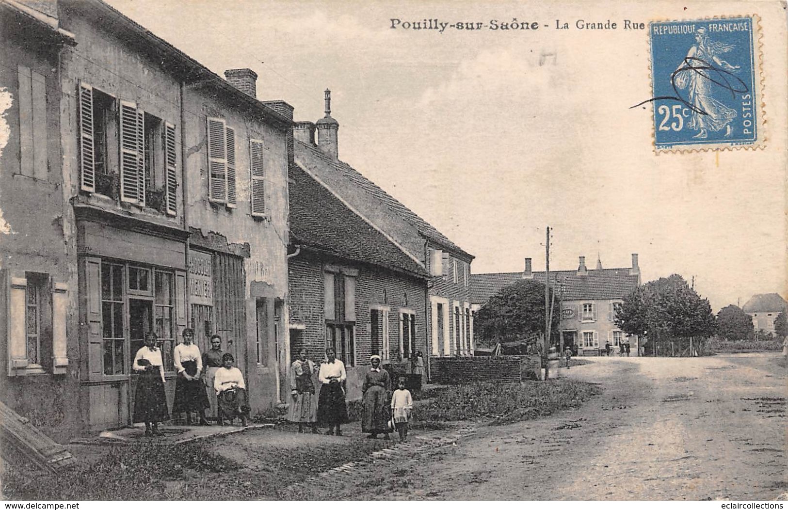 Pouilly Sur Saône      21      La Grande Rue.       (voir Scan) - Autres & Non Classés