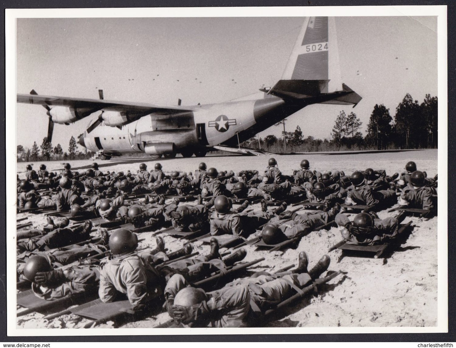 LARGE REAL PHOTO OF THE ** LOCKHEED C 130 HERCULES ** BY THE BRITISH AIRCRAFT CORP. - MILITARY AIRCRAFT DIVISION - Aviación