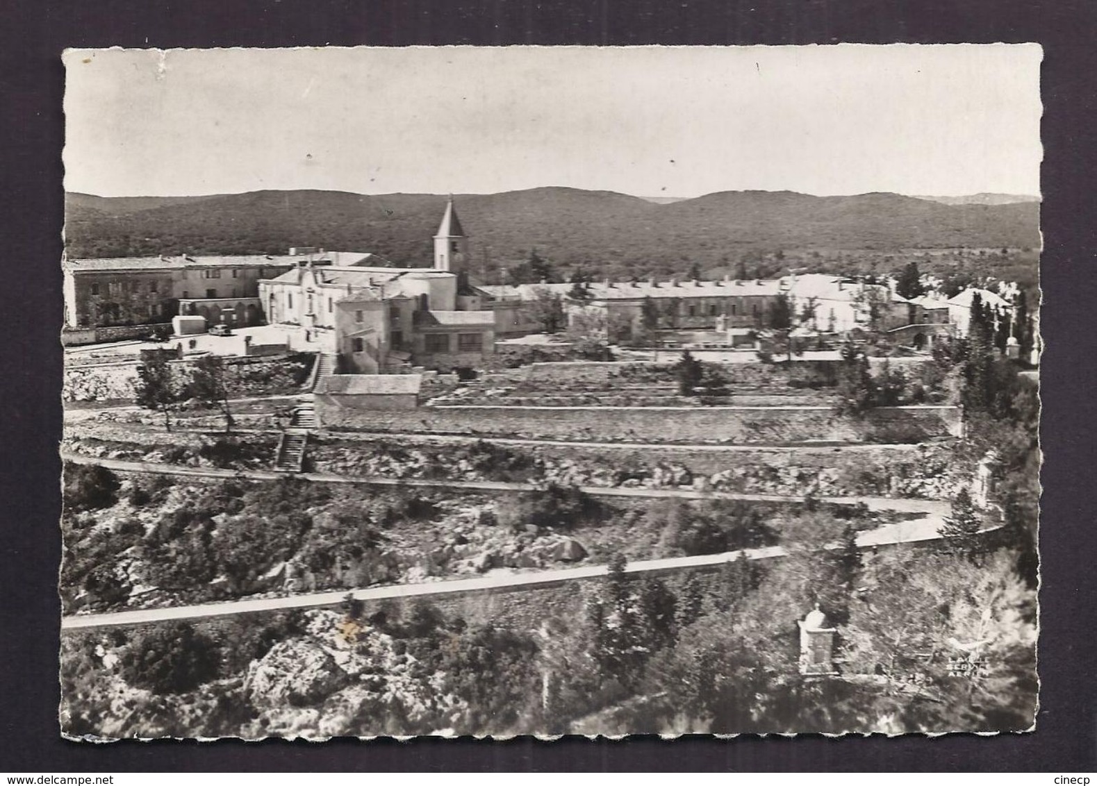 CPSM 30 - ROCHEFORT-du-GARD - Notre-Dame De Rochefort - Sanctuaire TB Vue Générale Edifice Religieux - Rochefort-du-Gard