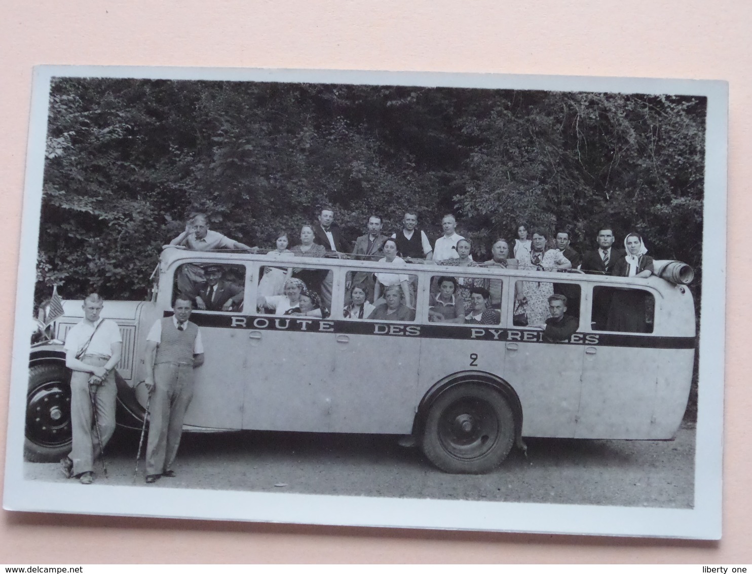 Old Car / Vieux Voiture / Bus / Oude Autobus (voir Photo / Zie Foto's ) ROUTE Des PYRENEES 19?? ! - Automobiles