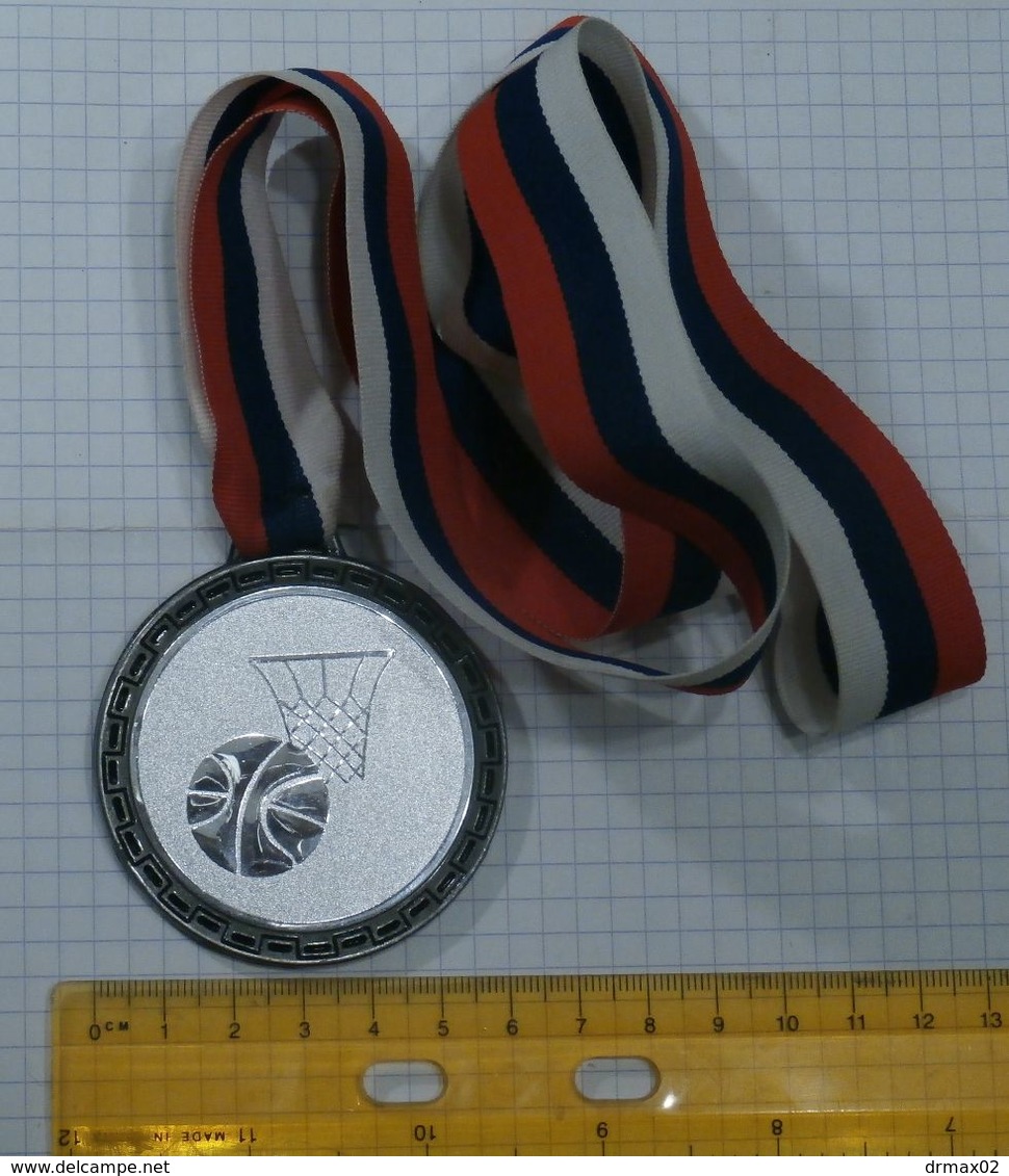 BASKETBALL SILVER MEDAL ~ MEDAILLE, LEAGUE OF FUTURE CHAMPIONS 2006 - SOS CHANNEL radio & TV /49gr