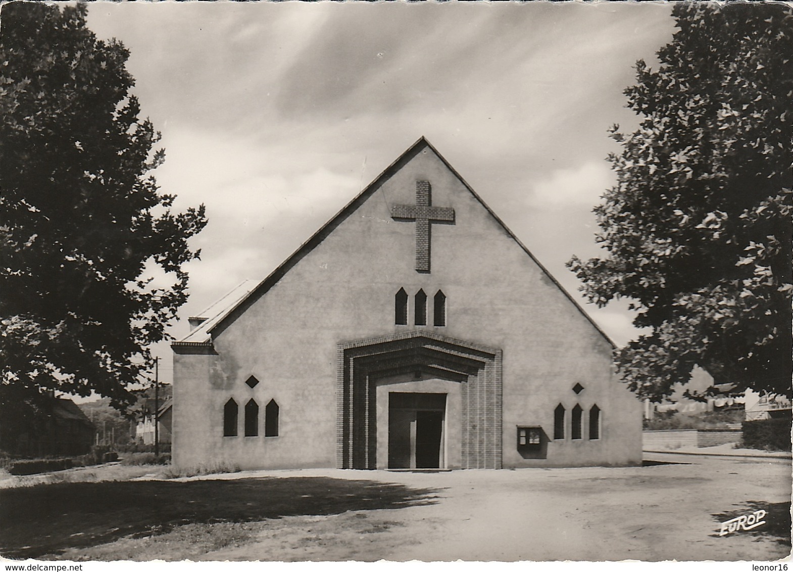 CREUTZWALD   -   ** EGLISE De MAROC - CANADA (vers 1950) **  -  Editeur : PIERRON  N°6309 - Creutzwald