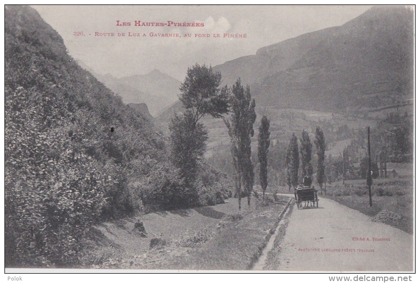 Bm - Cpa Route De LUZ à GAVARNIE - Au Fond Le Piméné - Gavarnie