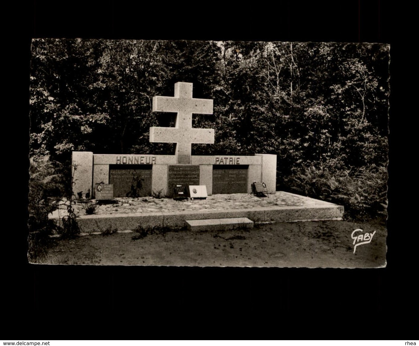 44 - JUIGNE-LES-MOUTIERS - Monument à La Mémoire Des Martyrs - Autres & Non Classés