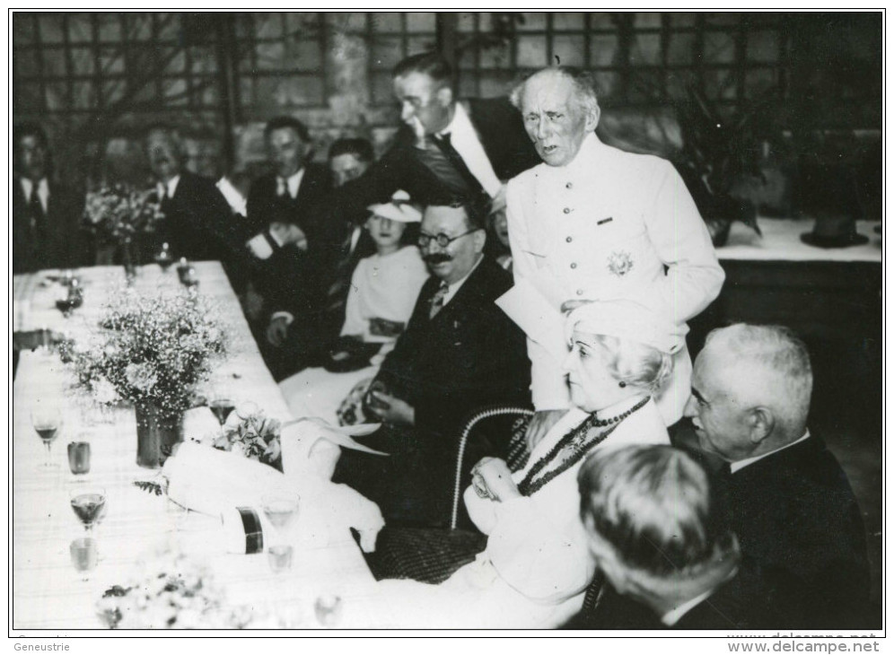 Photo-carte Moderne "L'amiral Guépratte Et Sa Femme Lors D'une Réception à Aix-les-Bains En 1936" (né à Granville) - Uomini Politici E Militari