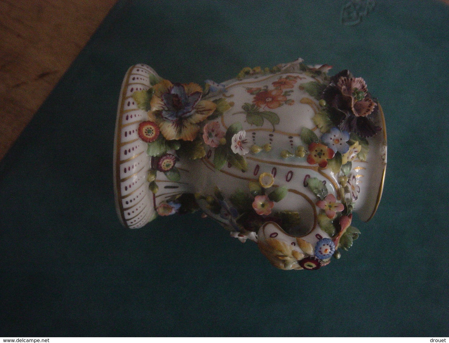 VASE EN PORCELAINE  ET POT-POURRI D'ORIGINE ALLEMANDE - PIECE RARISSIME - Meissen (DEU)