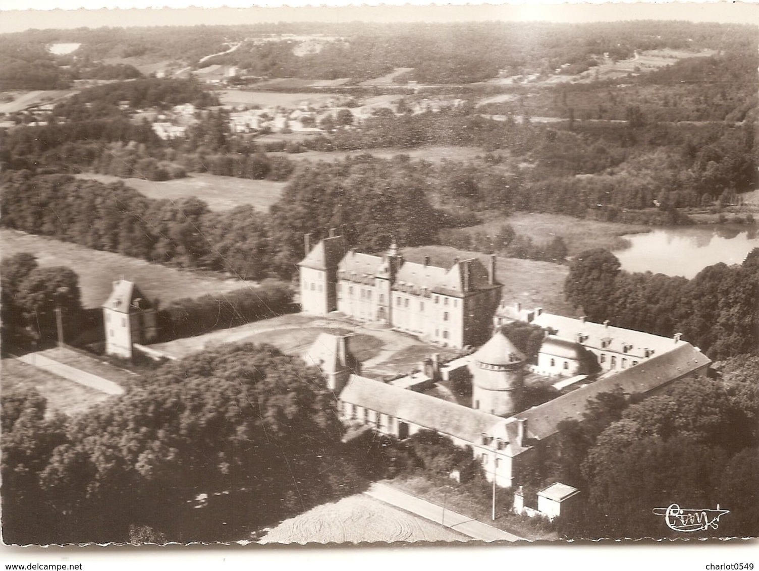 Bouray Chateau De Mesnil Voisin - Lardy