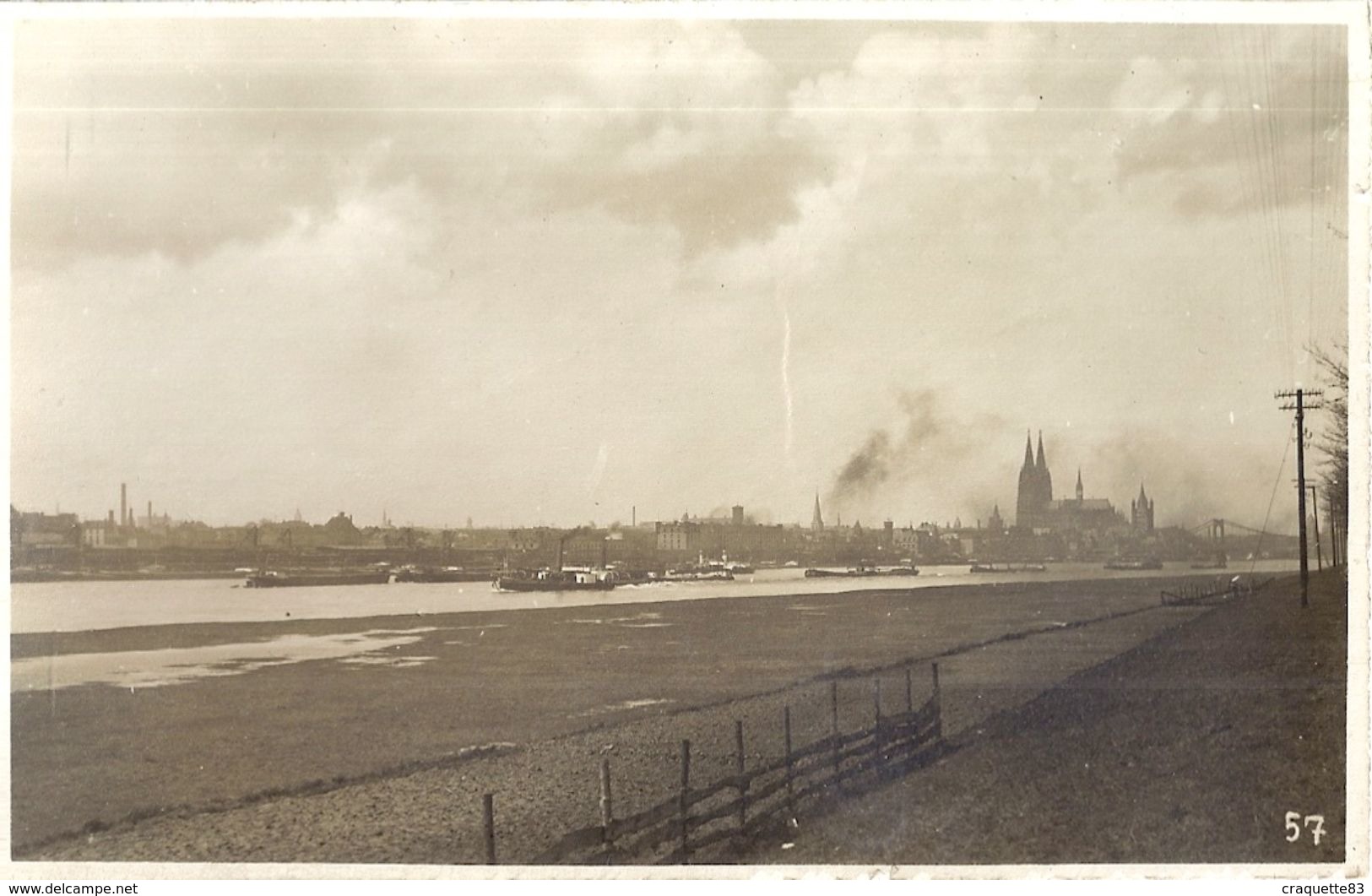 COLOGNE    Bord Du Rhin  MAI 1919   CARTE PHOTO - Places