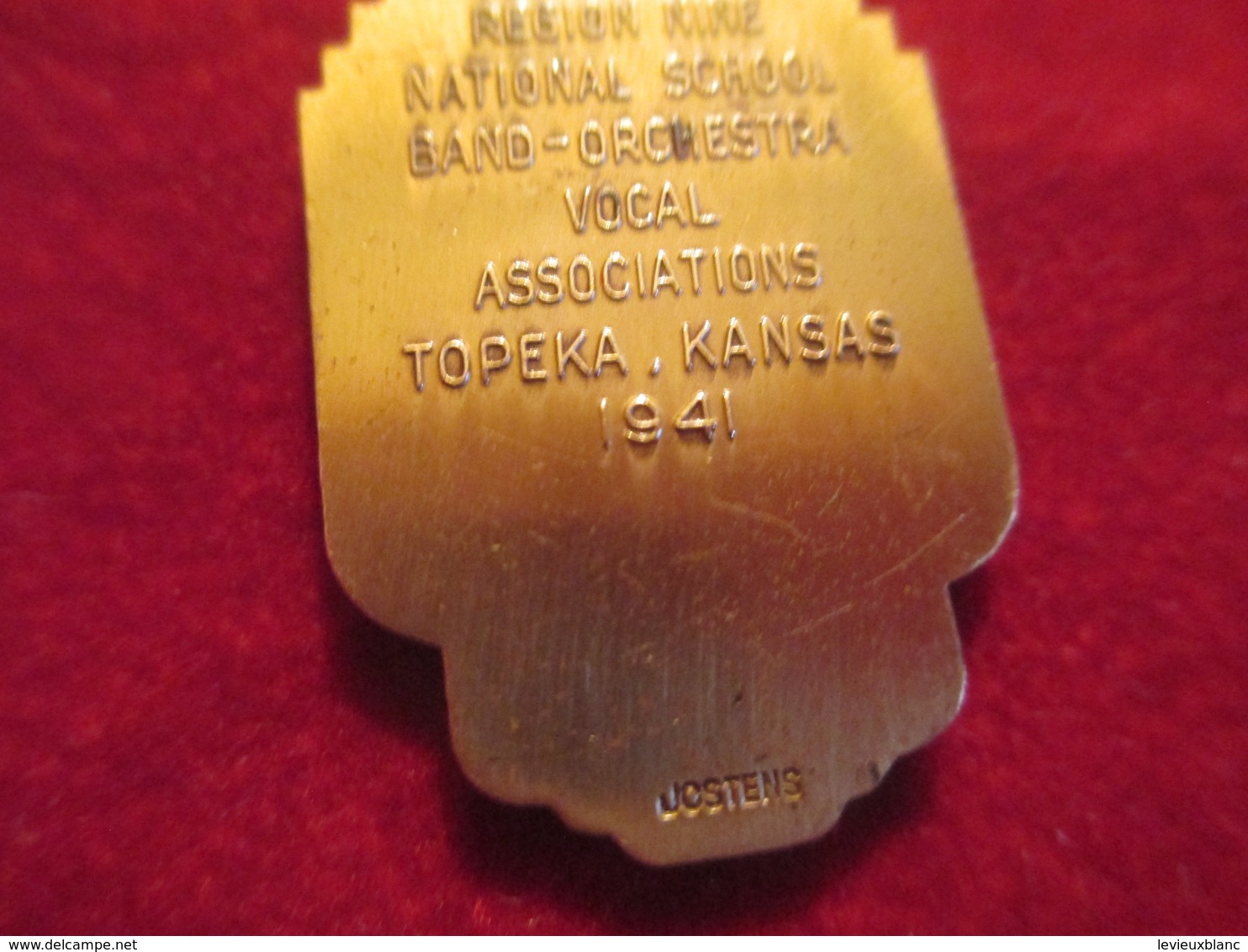 Musique/Petite Médaille Pendante/Competition Festival/National School Music Ensemble/Topeka/Kansas/USA/1941     PART267 - Objets Dérivés