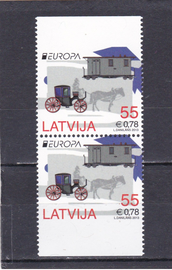 Lettonie Neuf  2013  N° 835a/835b  Europa.  Véhicules Postaux. Issu De Carnet - Latvia