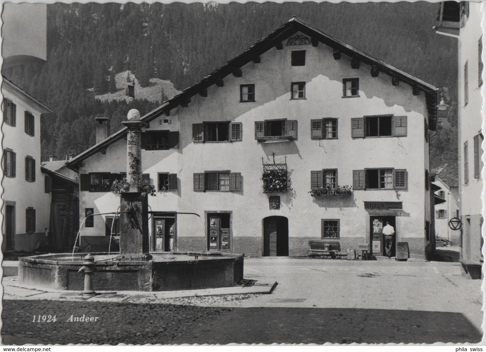 Andeer - Brunnen Dorfpartie - Photo: Rud. Suter - Andeer