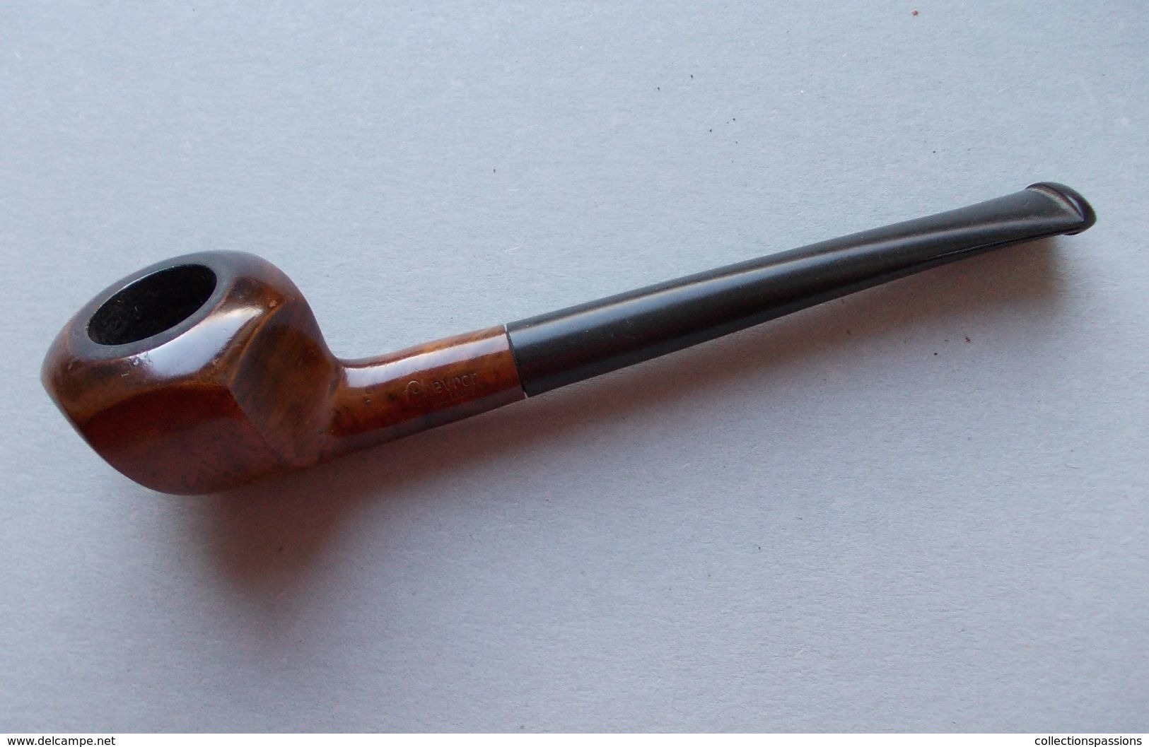 - Ancienne Pipe - Chevron - - Pipas En Madera De Brezo ( Bruyere)