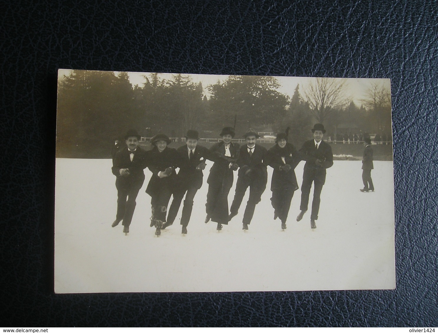 BORDEAUX- CP PHOTO - Groupe De Patineurs (photo Gourdin) - Bordeaux