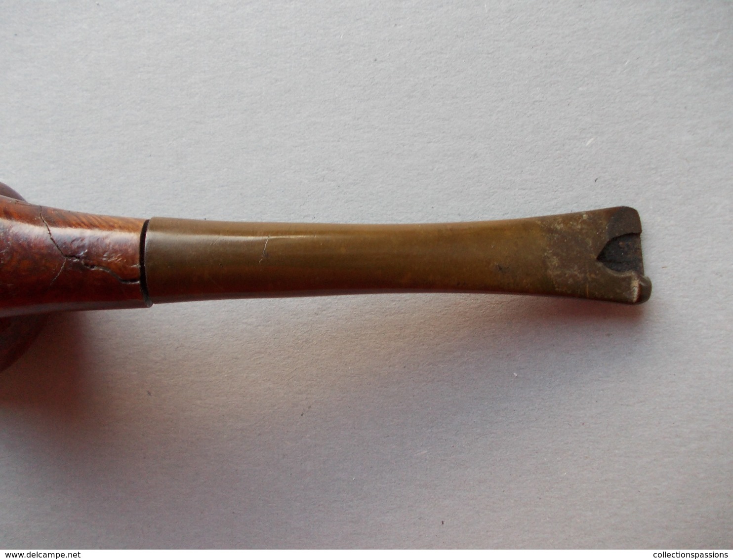 - Ancienne Pipe - Pipe Sculptée. Tête D'homme Avec Une Casquette - - Pipes En Bruyère