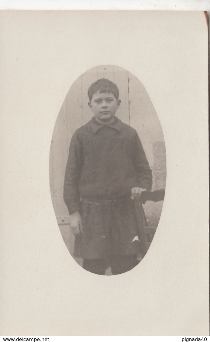 Carte Photo , ENFANTS , Tenue D'écolier - Portraits