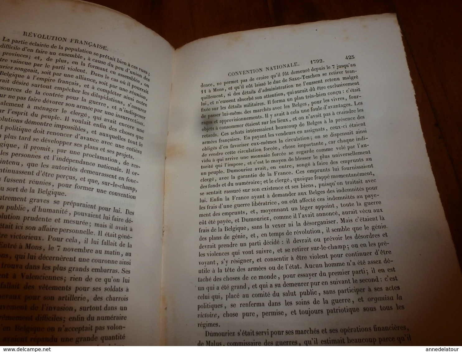 1839  HISTOIRE de la RÉVOLUTION FRANÇAISE Tome 1  , par M. A. Thiers