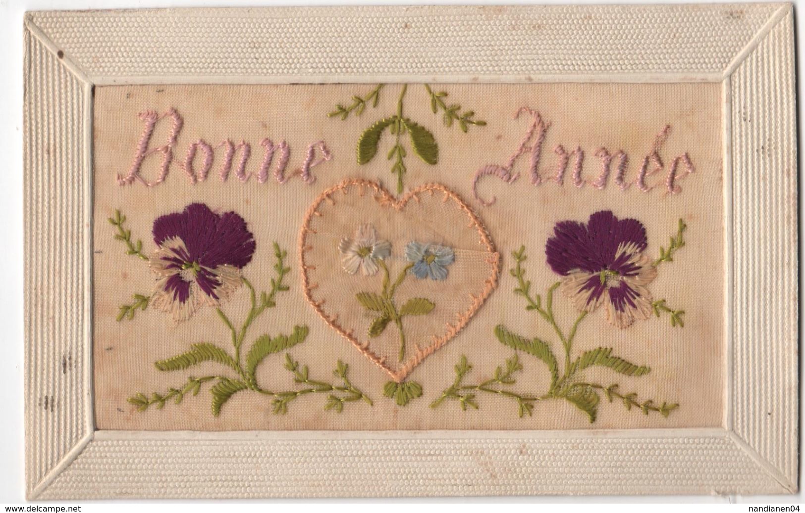 CPA -  Carte Brodée - Fleurs  - Bonne Année - Bordados