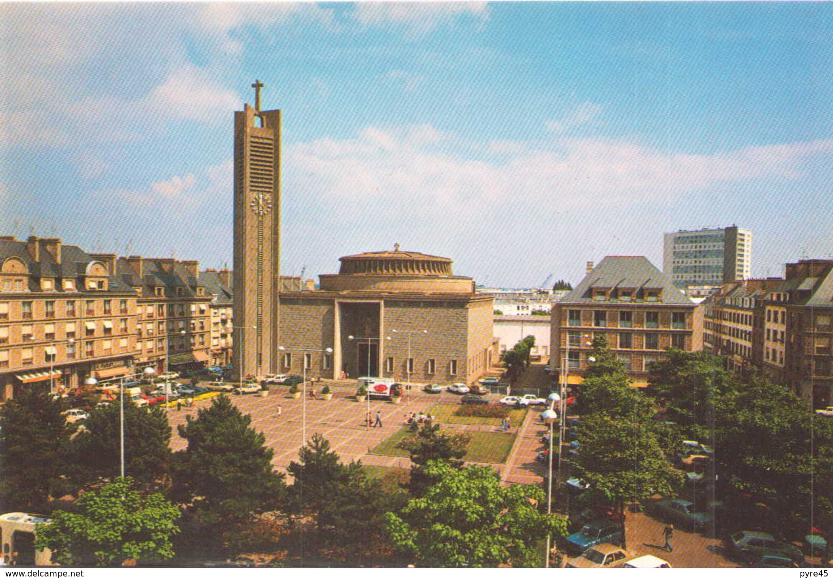 LORIENT PLACE ALSACE LORRAINE L EGLISE - Lorient