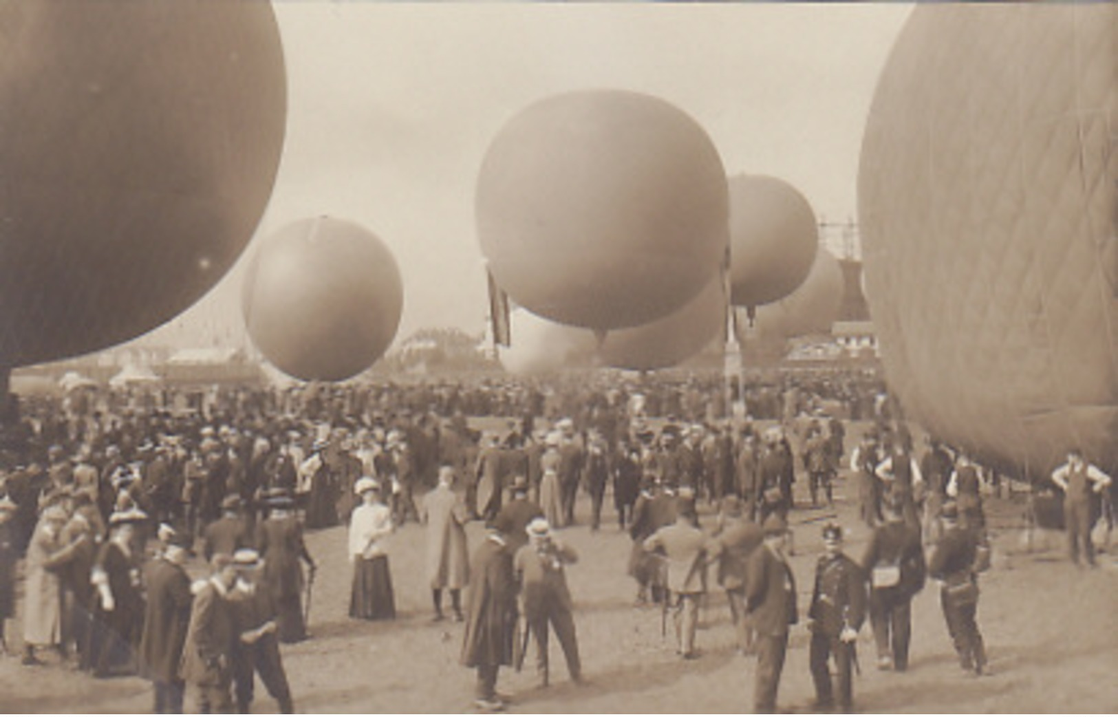 Gordon-Bennett-Wettfliegen - Zürich 1909 - Fotokarte N.11     (P-112-61107) - Montgolfières