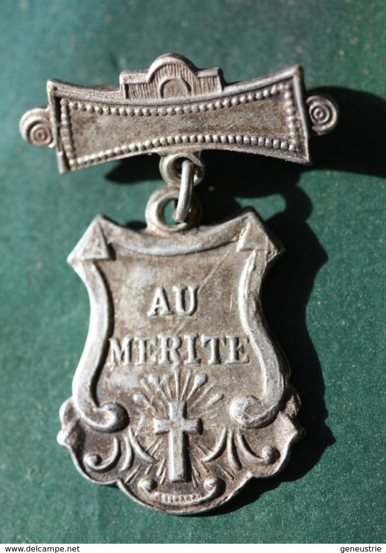 Très Belle Médaille De Récompense Scolaire D'école Chretienne "Au Mérite" Reward School Medal - Autres & Non Classés