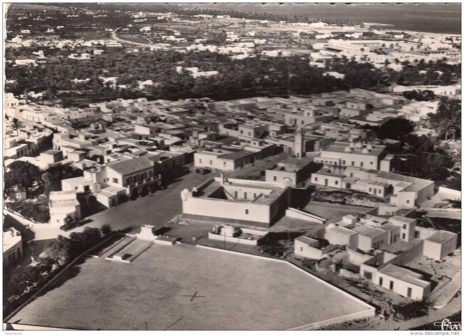 V11647 Cpsm Tunisie - Zarzis - Vue Aérienne - Tunisia