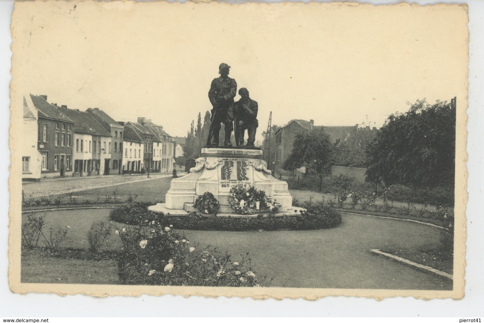 BELGIQUE - SOIGNIES - Le Monument Aux Morts (1957) - Soignies