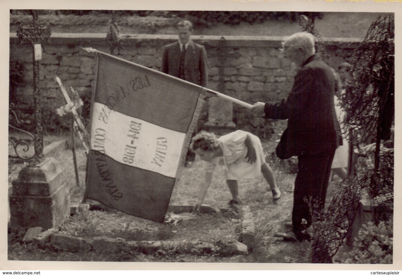 GUIRY EN VEXIN : Carte Photo " Photo Salmon" - Guiry En Vexin