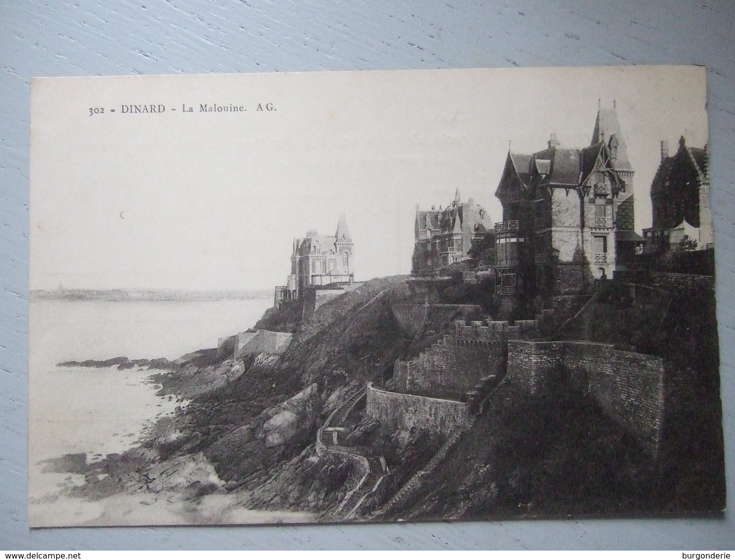 DINARD  / JOLI LOT DE 28 CARTES / TOUTES LES PHOTOS