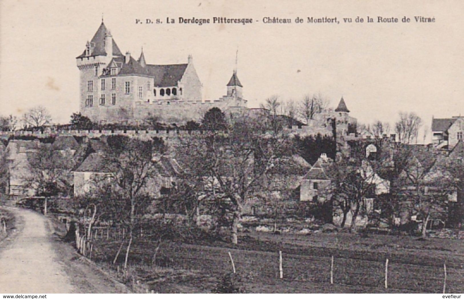 Château De MONTFORT - Sarlat La Caneda