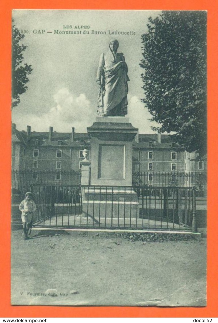 CPA 05 Gap " Monument Du Baron Ladoucette " Tampon Hopital Auxiliaire Socité Française De Secours Aux Bléssés - LJCP 58 - Gap