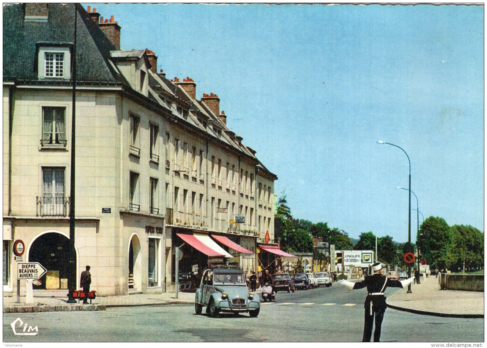 V11689 Cpsm 95 Pontoise - La Place Du Pont - Pontoise