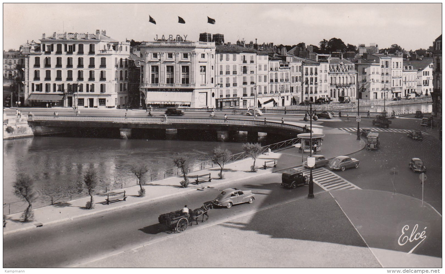 Citroen Traction,4 CV,Oldtimer,Camion,Bayonne,ungelaufen - Voitures De Tourisme