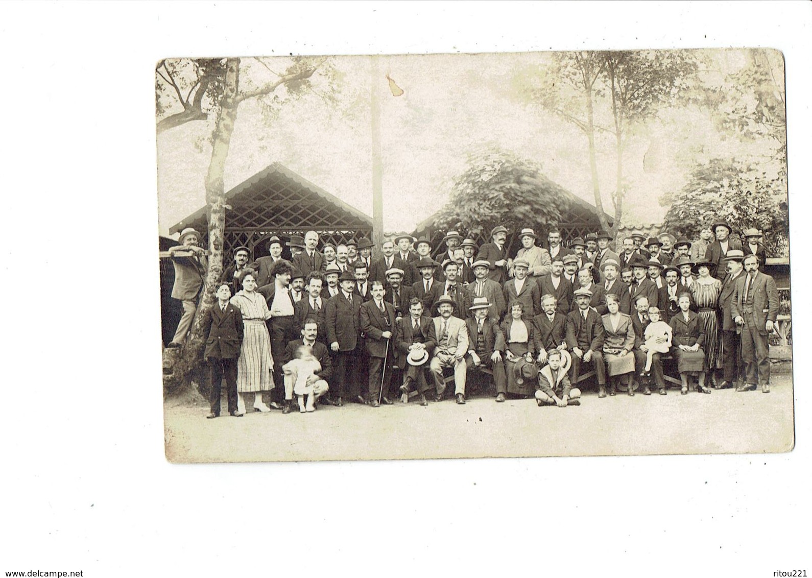 Carte Photo Non Située - Groupe De Personnes - Autres & Non Classés