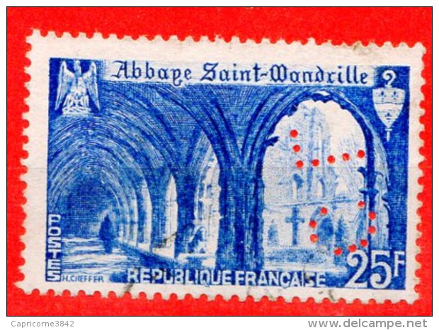 Timbre Abbaye De St Wandrille N°842 Perforé CL - Autres & Non Classés