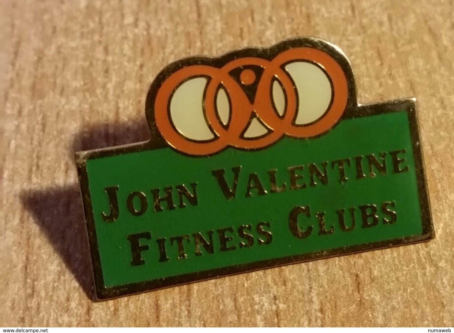 Pin's " John Valentine Fitness Clubs " - Gymnastics