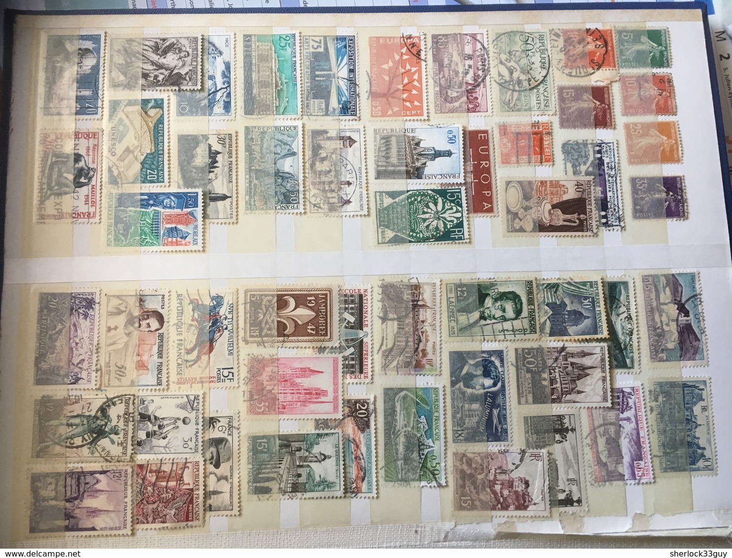 DIVERS FRANCE + MONDE. Plus De 1500 Timbres. Forte Côte - Verzamelingen (in Albums)