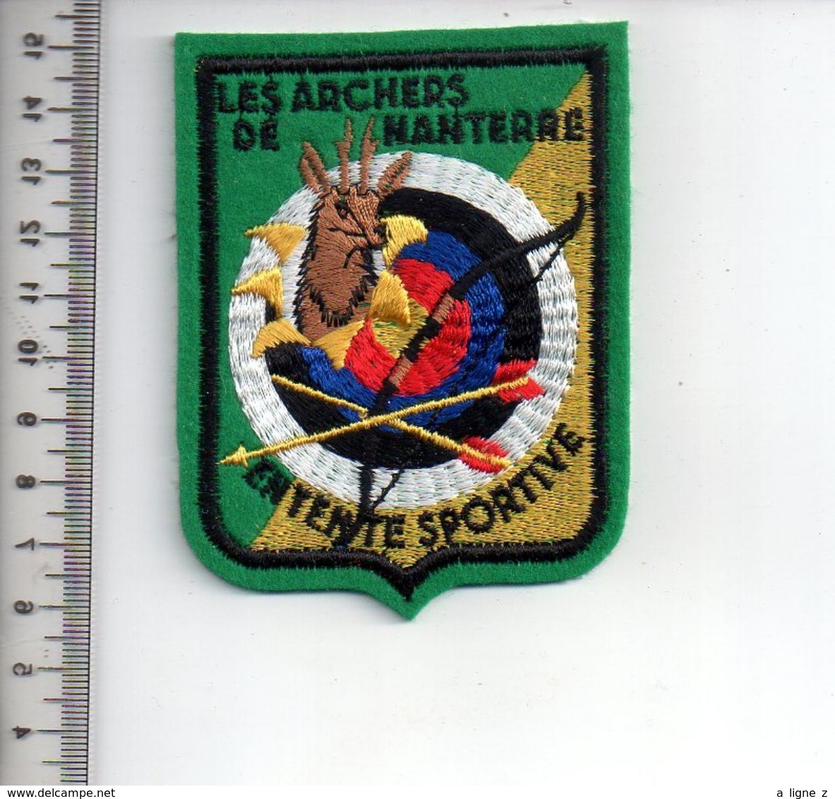 REF 10 : Écusson Patch Thème TIR A L'ARC Archerie Archer Arc Club NANTERRE - Tir à L'Arc