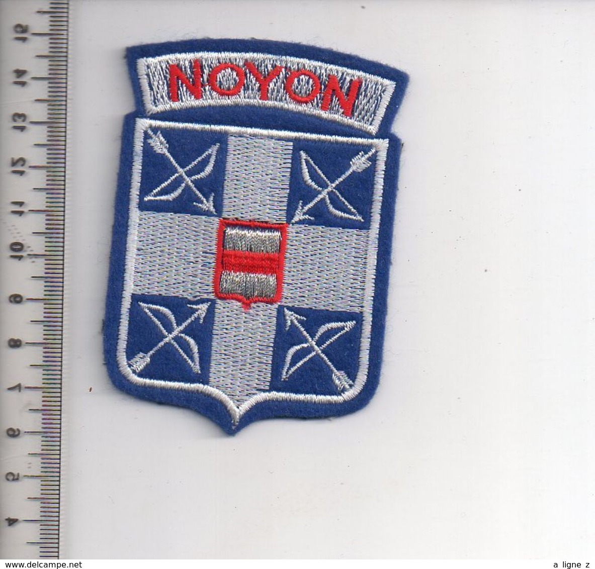 REF 10 : Écusson Patch Thème TIR A L'ARC Archerie Archer Arc Club NOYON - Tir à L'Arc