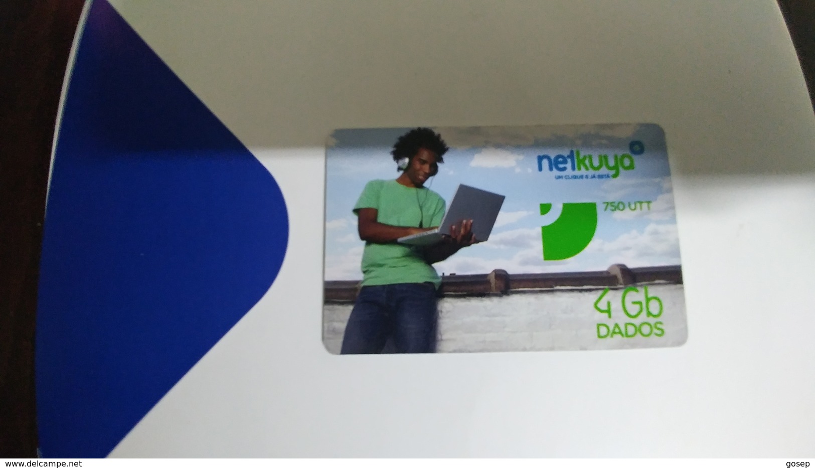 Angola-netkuya-(43)-(4gb Dados-750utt)-mint+1card Prepiad Free - Angola