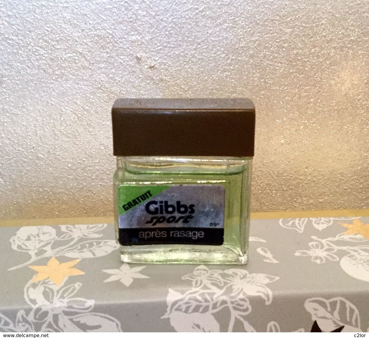 Ancienne Miniature "Gibbs Sport" Après Rasage De GIBBS Sans Boîte - Miniatures Men's Fragrances (without Box)