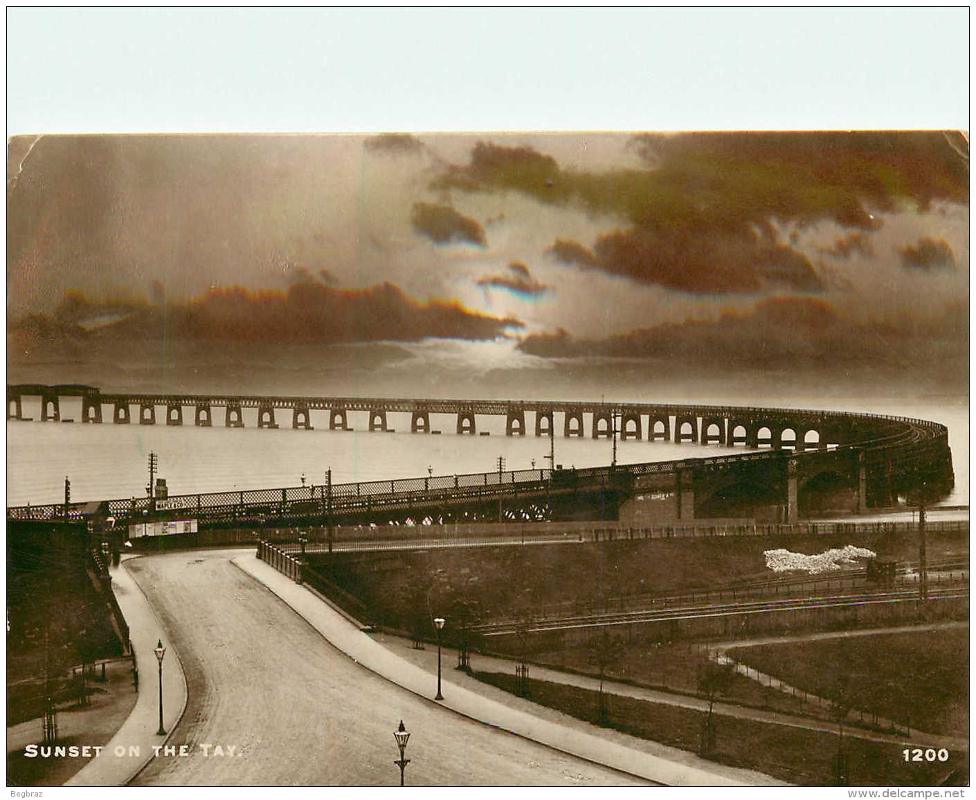 SUNSET ON THE TAY BRIDGE - Angus