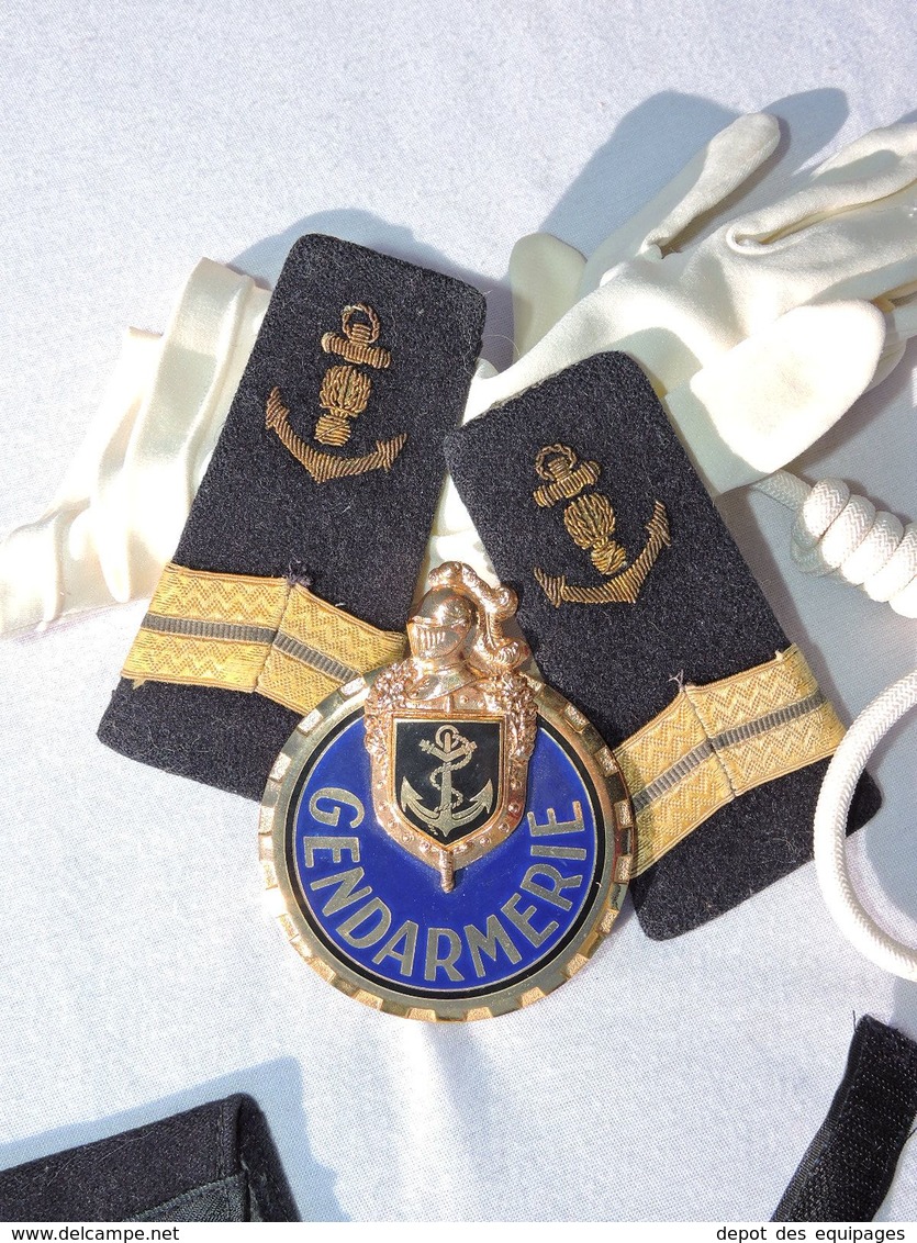 BEAU LOT  EPAULETTES + PLAQUE MOTOCYCLISTE GENDARMERIE MARITIME - Police & Gendarmerie