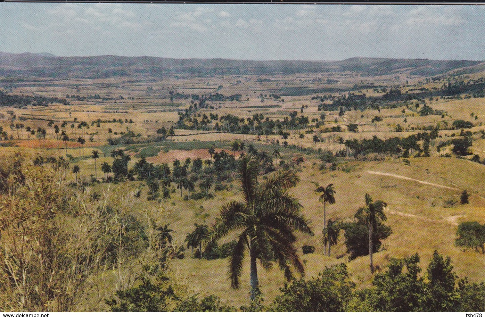 CUBA----VALLE DEL LLUMURI--( Llumuri Valley )( Matanzas, Cuba )--voir 2 Scans - Cuba