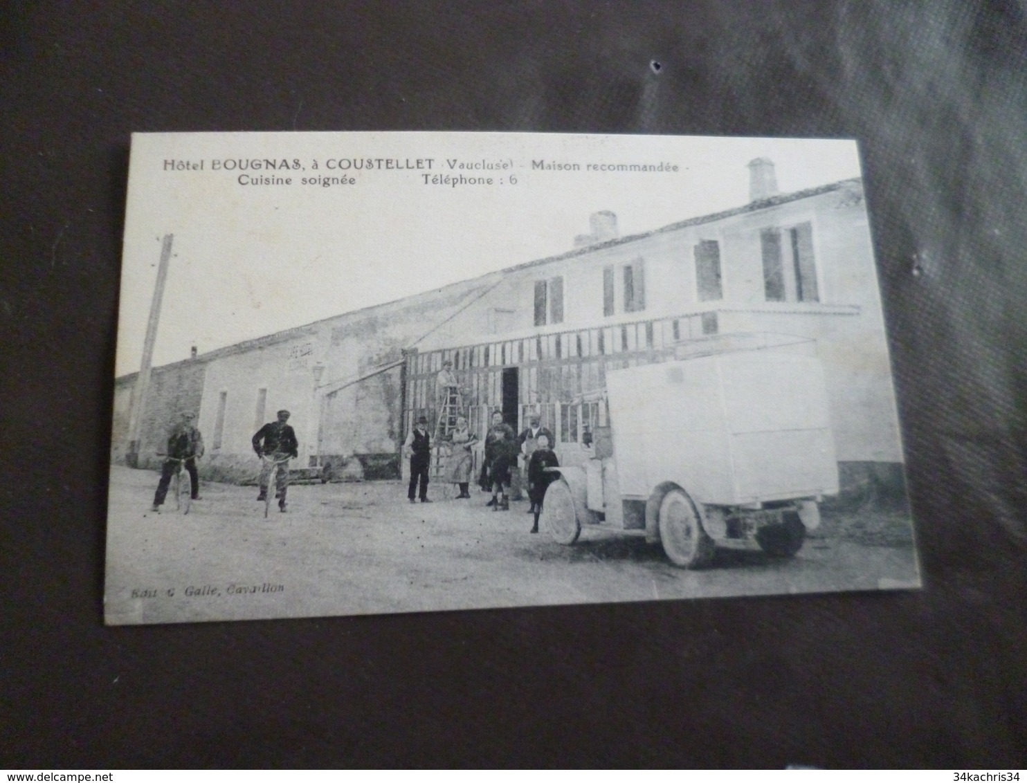 CPA 84 Vaucluse Coustellet Hôtel Bougnas Camion Animée Rare!!!!!!!!!!  TBE - Andere & Zonder Classificatie