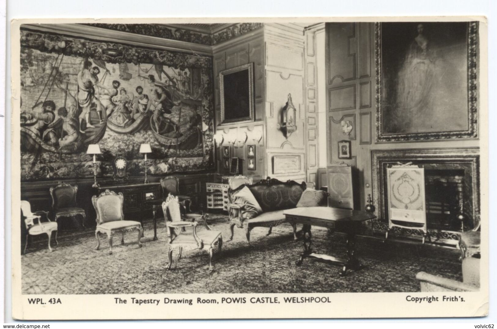 CPSM Powis Castle Welshpool The Tapestry Room - Montgomeryshire