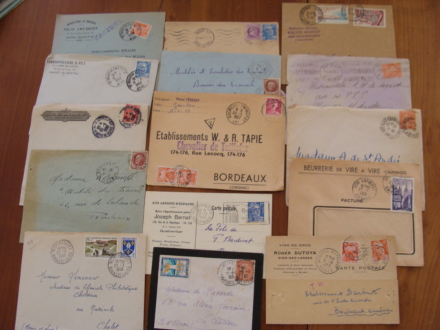 LOT 820 LETTRES DE 1920 A 1960 MARCOPHILIE SEMEUSE GANDON ... VOIR PHOTOS ENSEMBLE