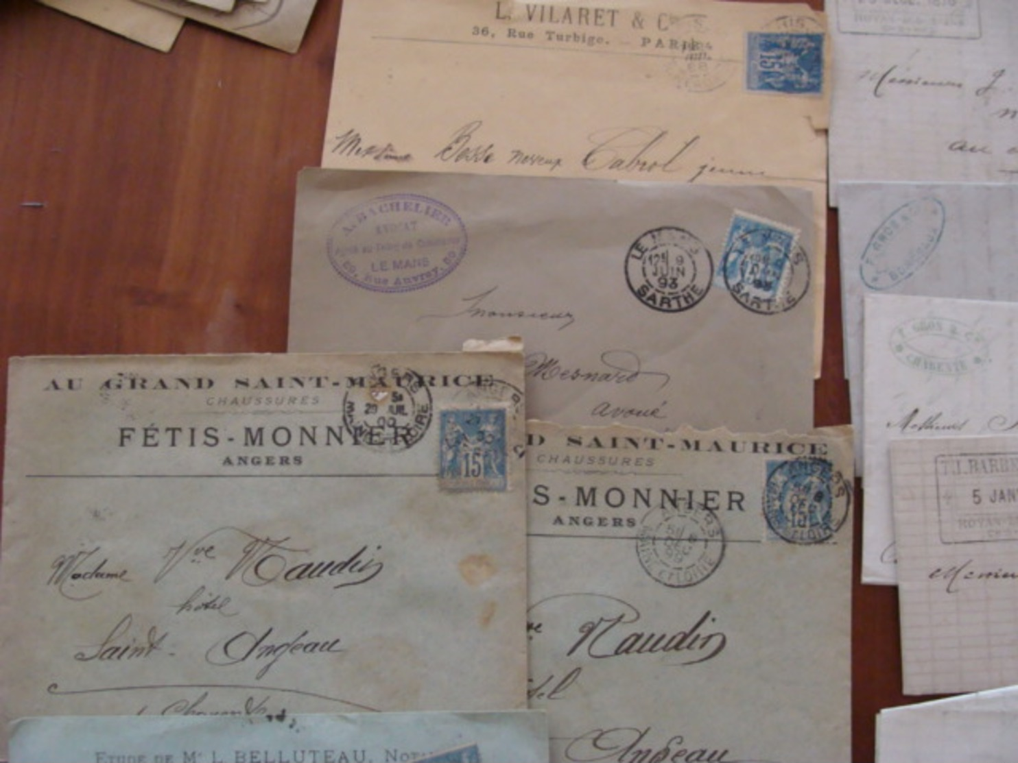 LOT 540 LETTRES DE 1877 A 1920 SAGE MOUCHON SEMEUSE RECOMMANDE . VOIR PHOTOS DU LOT