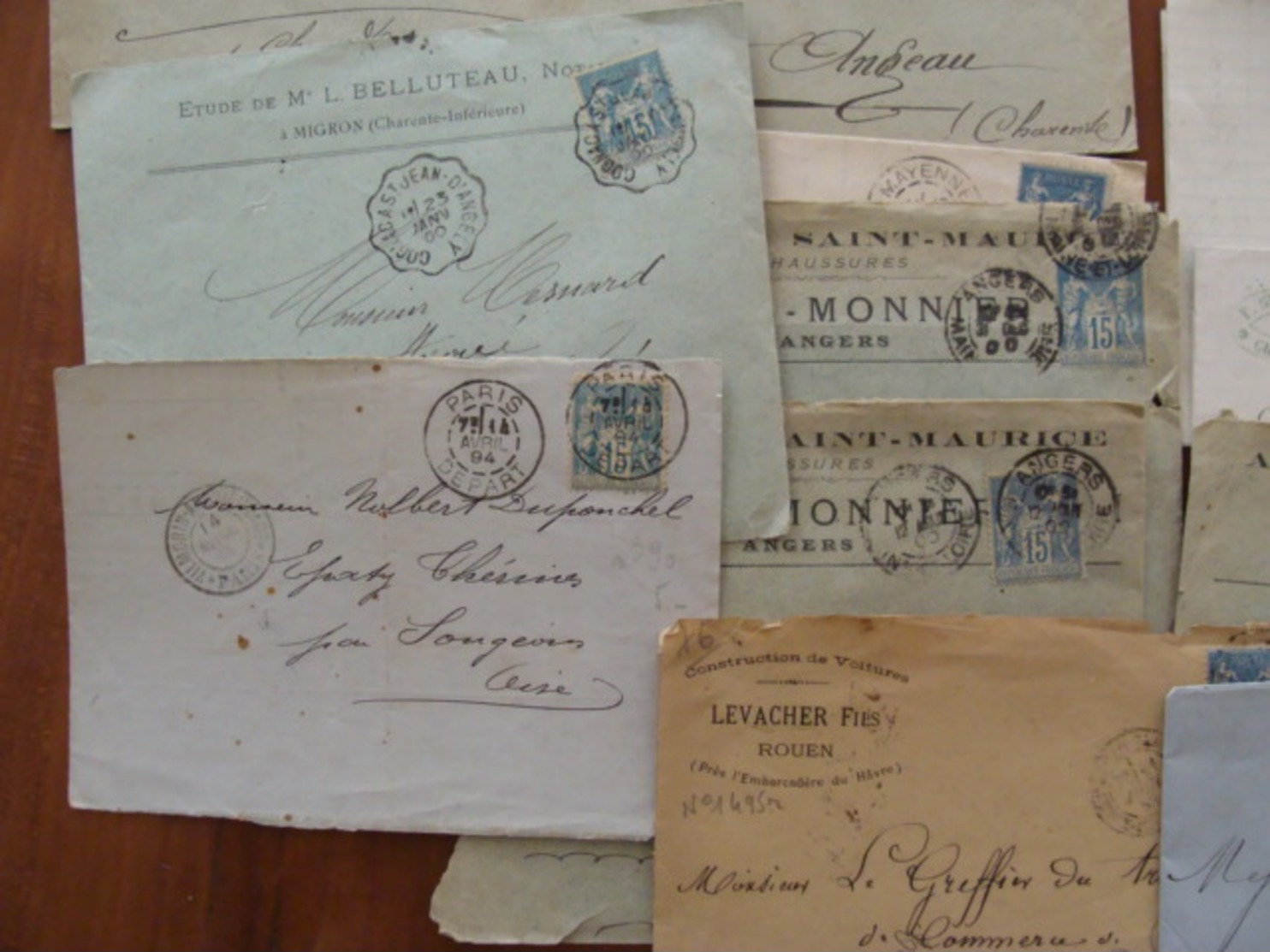 LOT 540 LETTRES DE 1877 A 1920 SAGE MOUCHON SEMEUSE RECOMMANDE . VOIR PHOTOS DU LOT